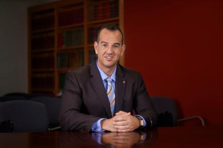 Imagen La Escuela de Gestión recibe a Víctor Almonacid, quien considera clave la gestión del cambio en la implantación de la Administración Electrónica